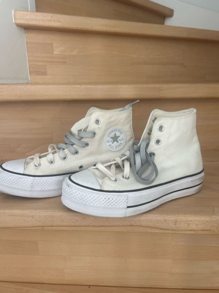 Scarpe da donna: Converse sneakers femme écru – Usato da Colombier NE venduto da mon58 1