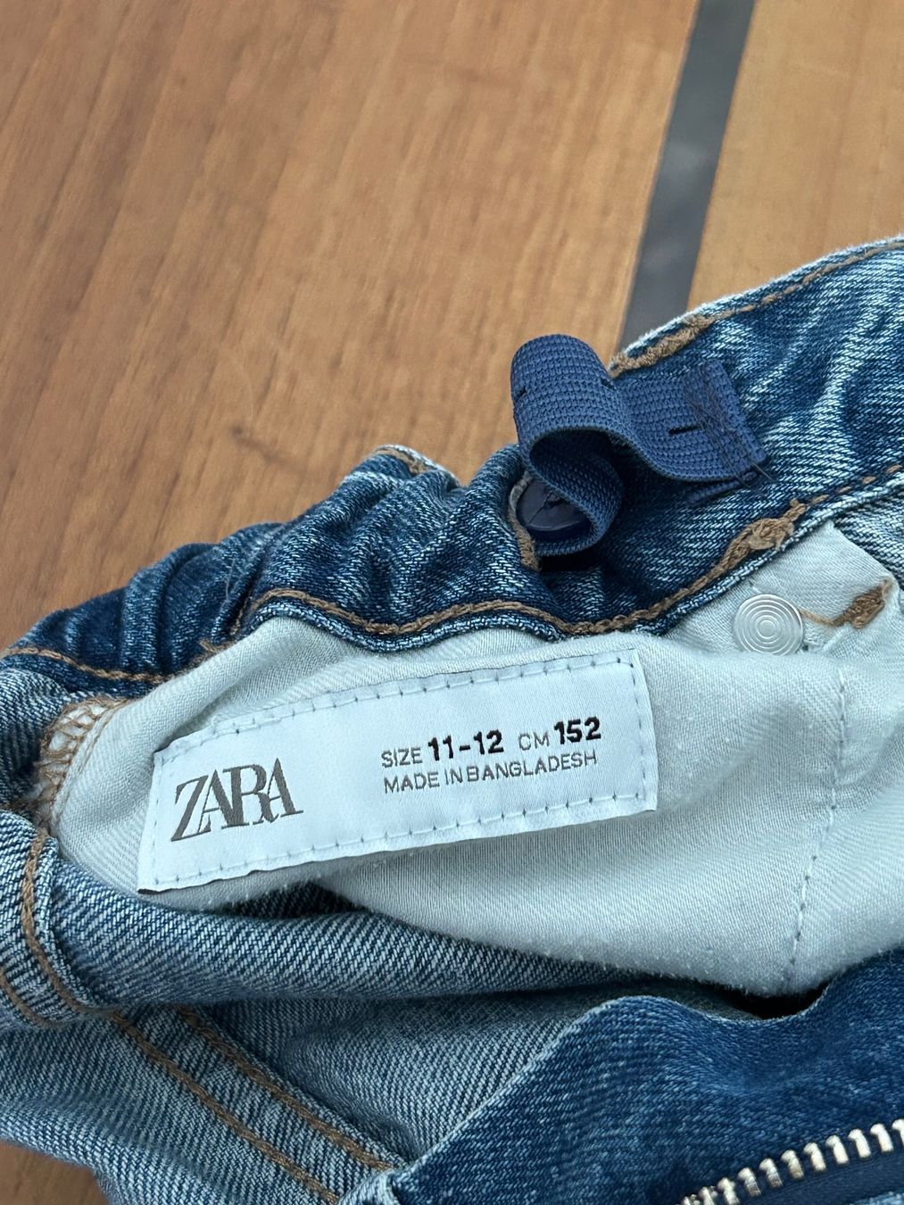 Zara Pantaloni: Gut erhaltene Jeans Gr. 152 – Usato da Schötz venduto da chousan 3