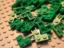 Lego 20 x Eckplatten (2420) grün