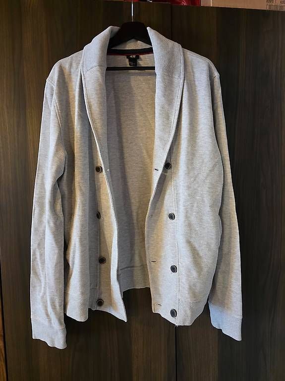 Pullover & Sweatshirts: Pulloverjacke – Gebraucht aus Seewis Schmitten von Naomi2212