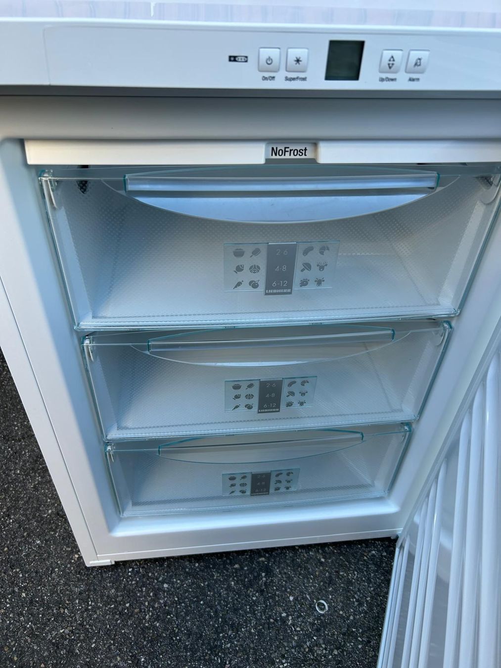 Congelatori: tiefkühlschrank liebherr  Nofrost – Usato da Basel venduto da faz_hdd8 3