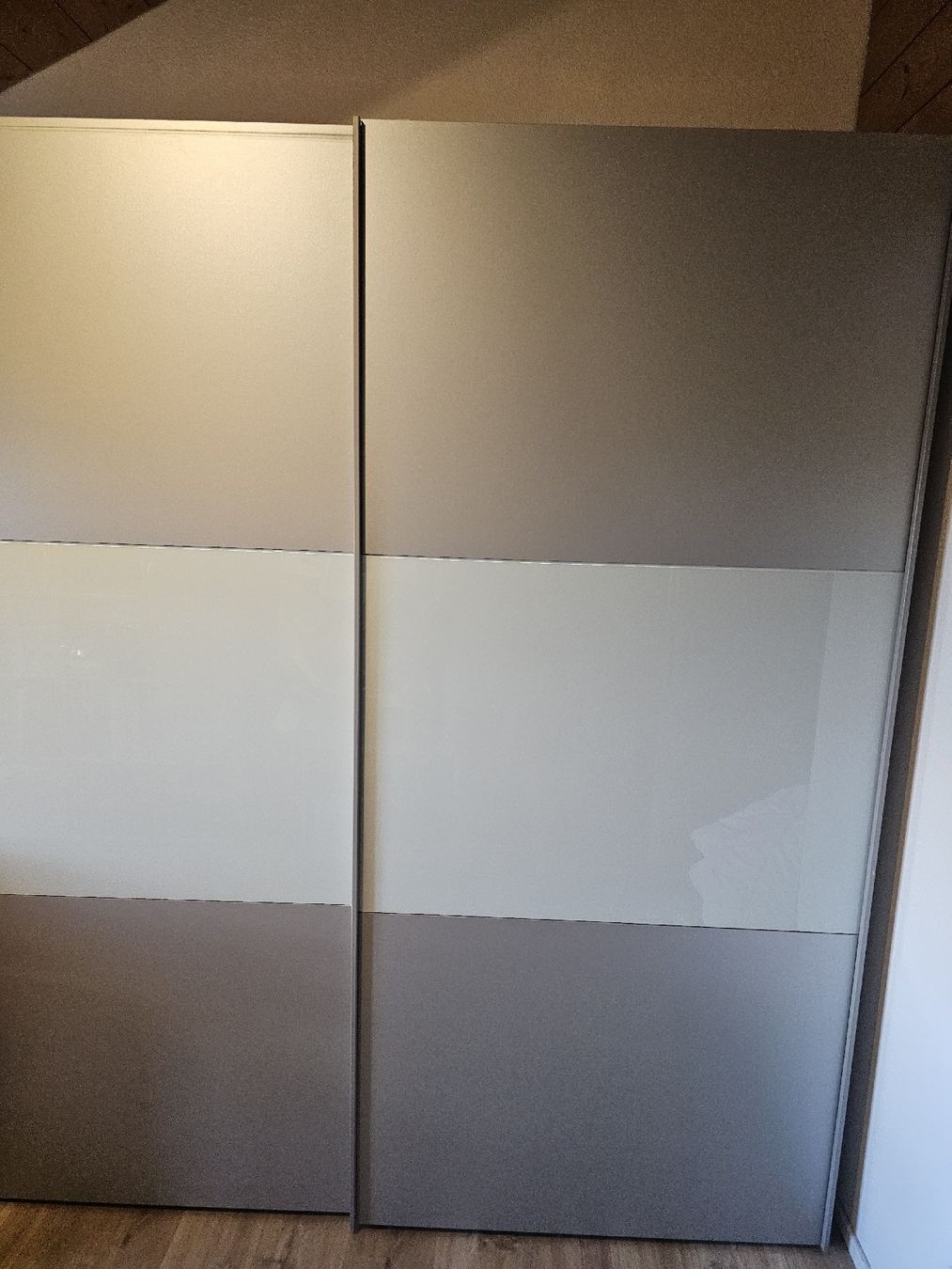 Pfister Armadi: Kleiderschrank Möbel Pfister – Usato da Uttigen venduto da lonicera01 1