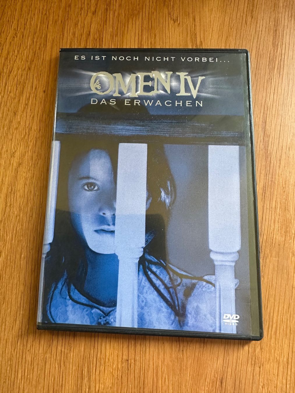 Tutti i DVDs: Omen 4 das erwachen DVD – Usato da Benken ZH venduto da Audi-erich