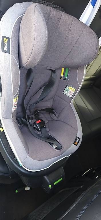 Seggiolini per auto: BeSafe Kindersitz mit ISOFIX – Usato da Wohlen AG venduto da BozanaT