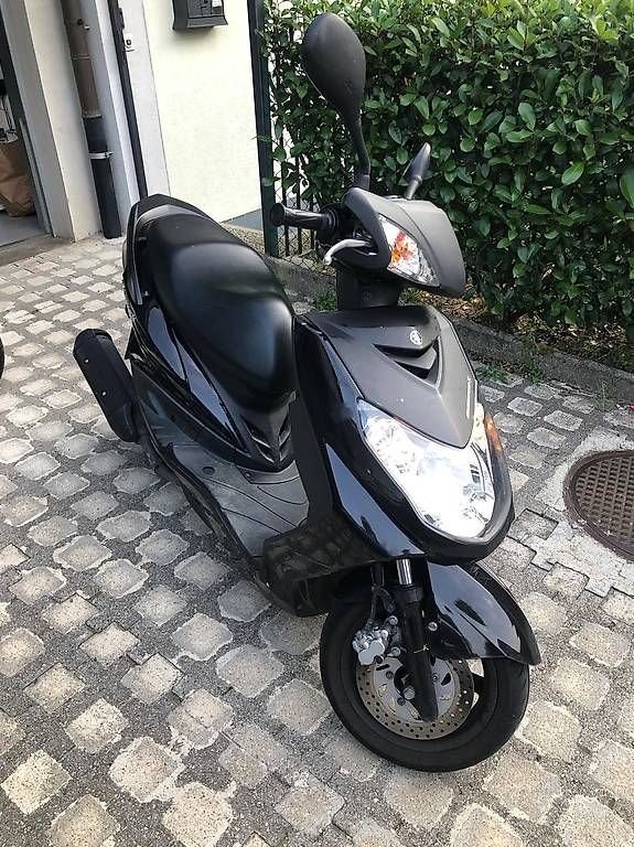 Yamaha Scooter: Yamaha xc 125 – Usato da Mendrisio venduto da sim_c2hz