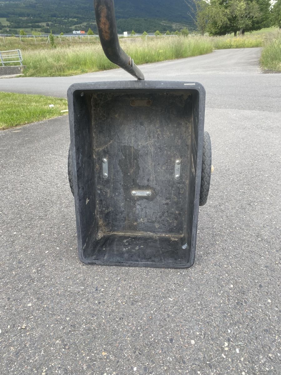 Rimorchi: Petite remorque pour vélo  – Usato da Concise venduto da collinet.1426 4