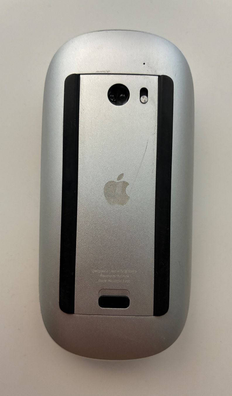 Apple Souris: Apple Magic Mouse (1. Generation) – D'occasion à Yverdon-les-Bains par Albinug 1