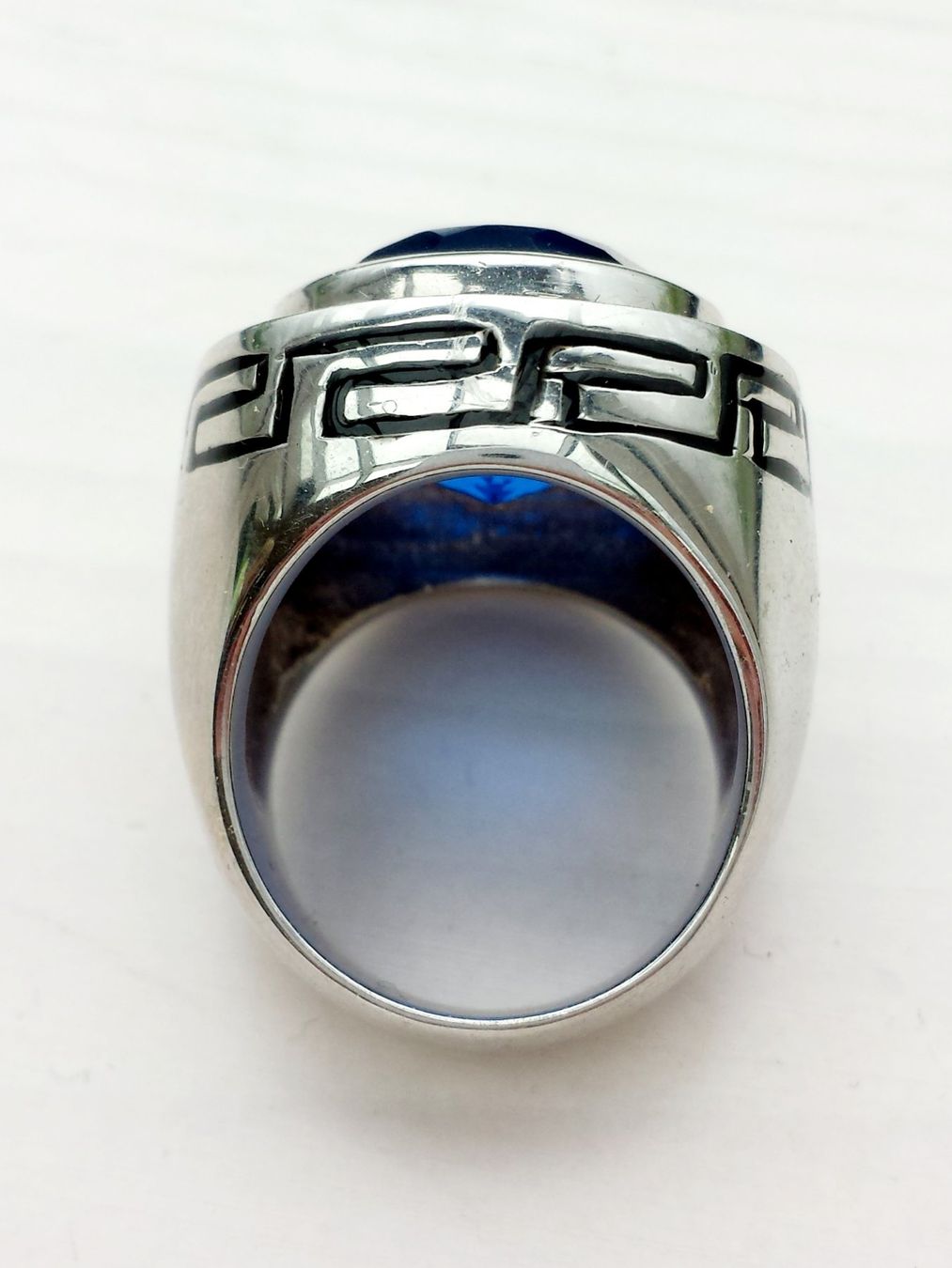 Anelli: Massiver Ring mit leuchtend blauem Stein Grösse 58 – Nuovo (secondo la descrizione) da Zürich venduto da ben_mn5h 7