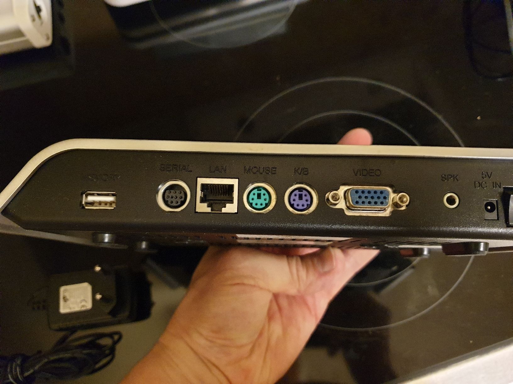 Docking station: OfficeStation Thin Client 2009 – Usato da Ittigen venduto da Ziok187 2
