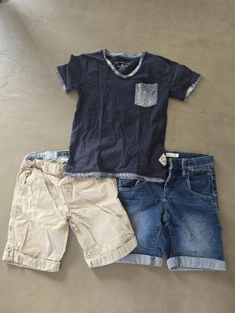 Kurze Hosen und T-Shirt Grösse 122