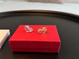 Süsse Ohrstecker in Herzform, rosa