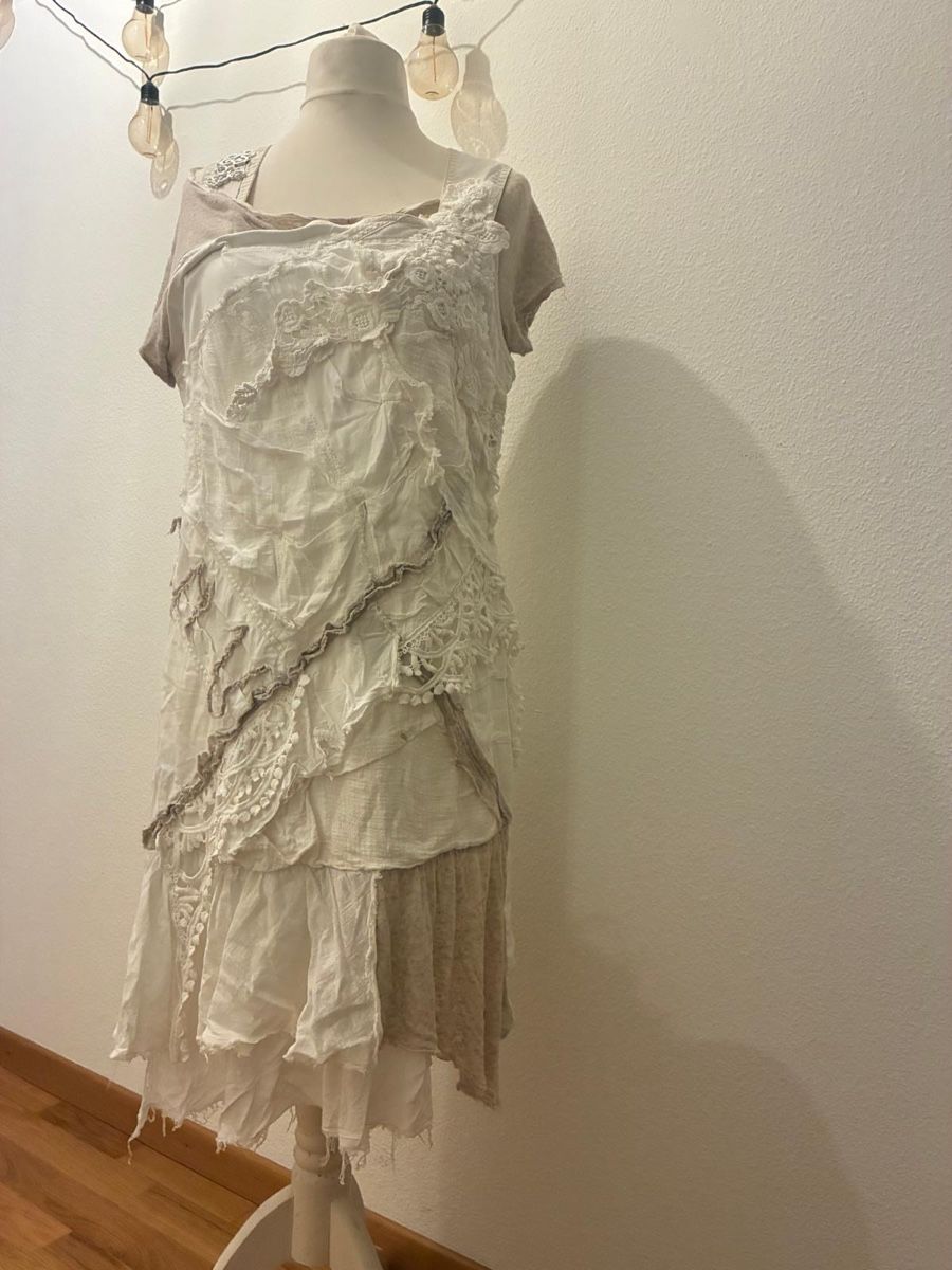 Elisa Cavaletti Kleider: Dalla Valle Kleid von Elisa Cavaletti Spitze – Neu (gemäss Beschreibung) aus Zollikerberg von tho_kj7v 1