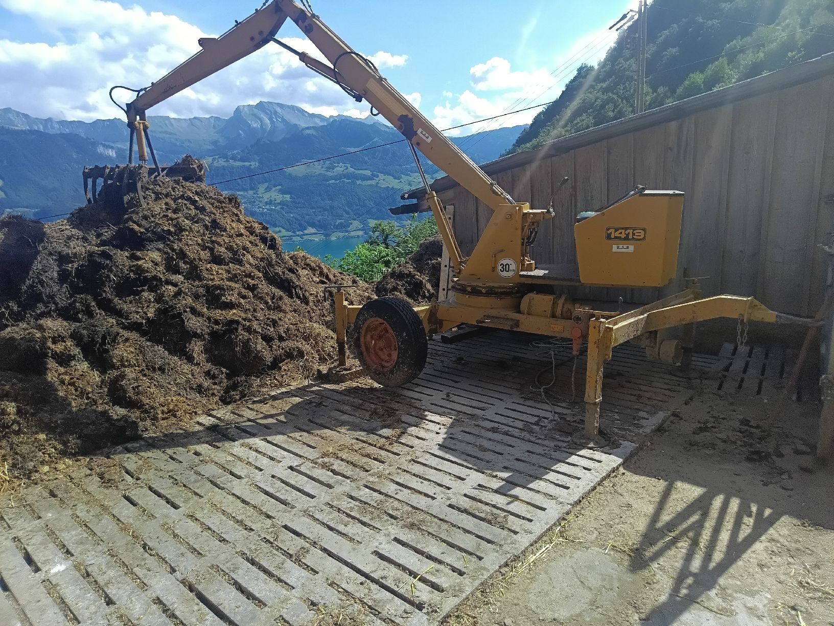 Toutes les machines: Mistkran Griesser 1413 Typ – D'occasion à Gersau par Hardi199 5