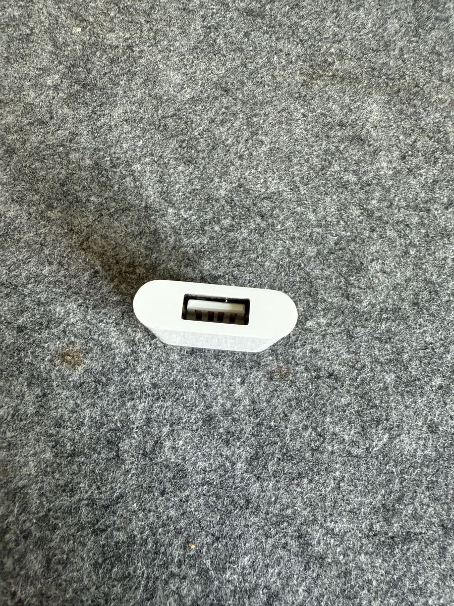Apple Unità & Adattatore: Apple A1358 Camera Connection Adapter - Selten! – Nuovo (secondo la descrizione) da Brüttisellen venduto da Molemo 3