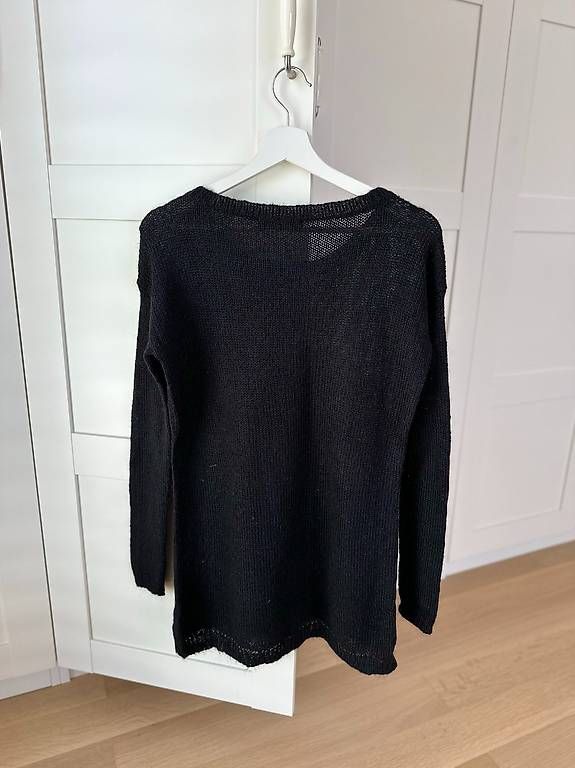 Pullover & Sweatshirts: Strickpullover von Hallhuber mit XXL Lippe – Gebraucht aus St. Gallen von Sabrinaaa 2
