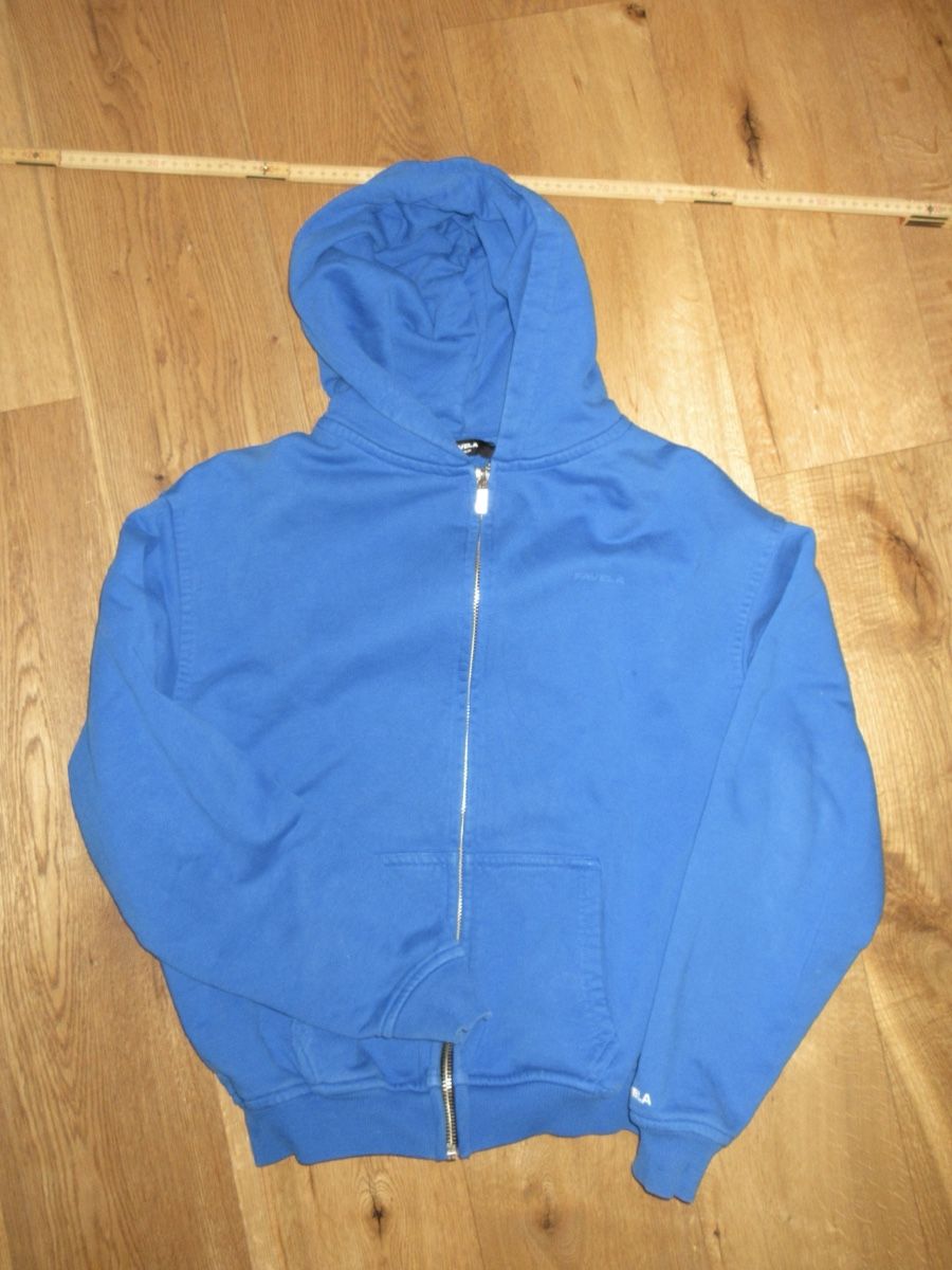 Maglioni & Felpe: Blauer Favela Zip Hoodie – Usato da Chur venduto da noe_mh8b