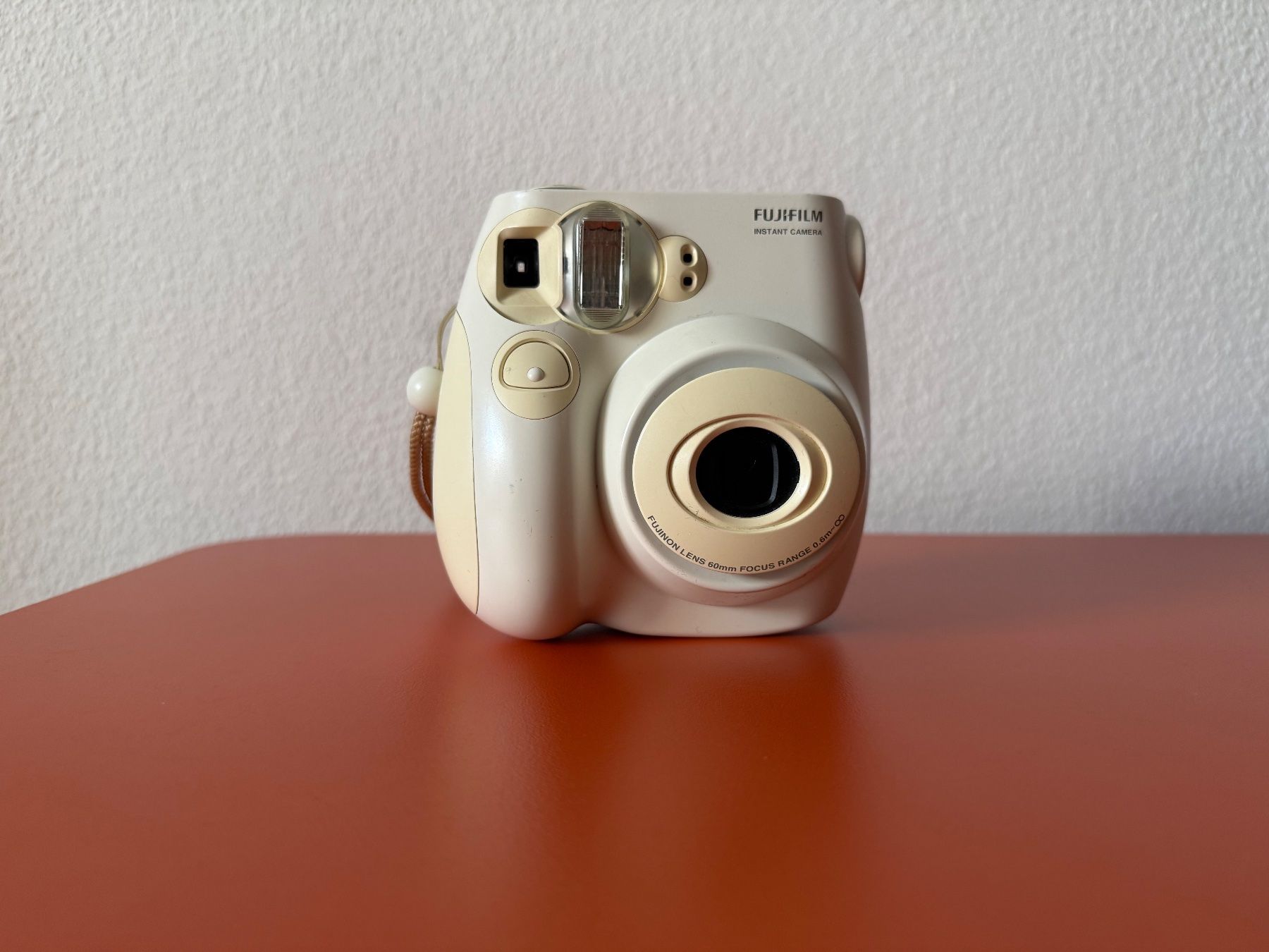 Fujifilm Kamera: Fujifilm Instax Mini 7S – Gebraucht aus Lausanne von Ruche_