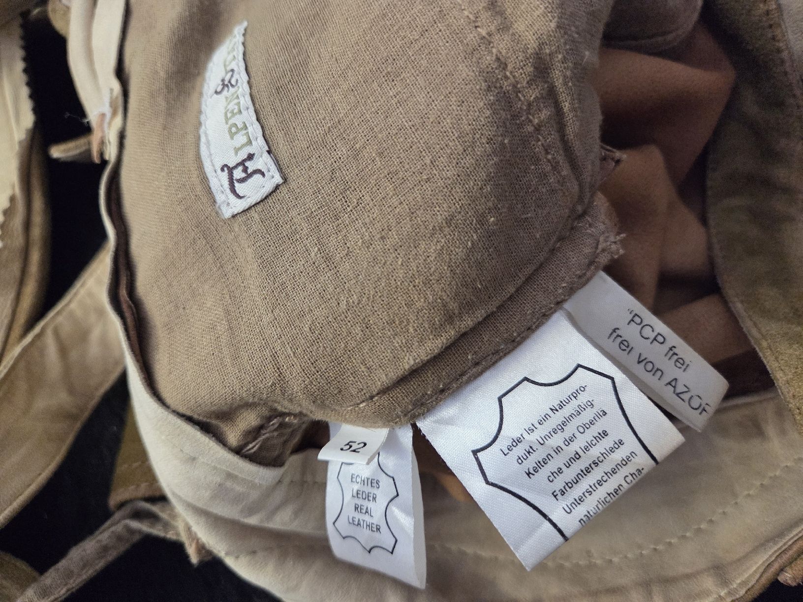 Pantaloni: Lederhose Oktoberfest – Usato da Adliswil venduto da Ducatisti77 8