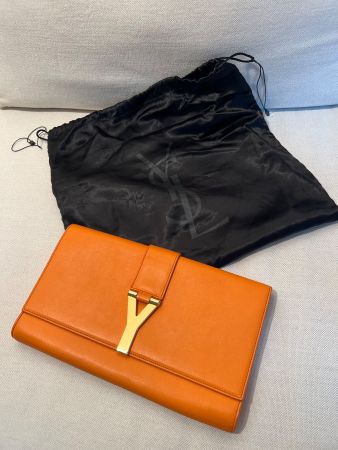 Yves Saint Laurent Clutch