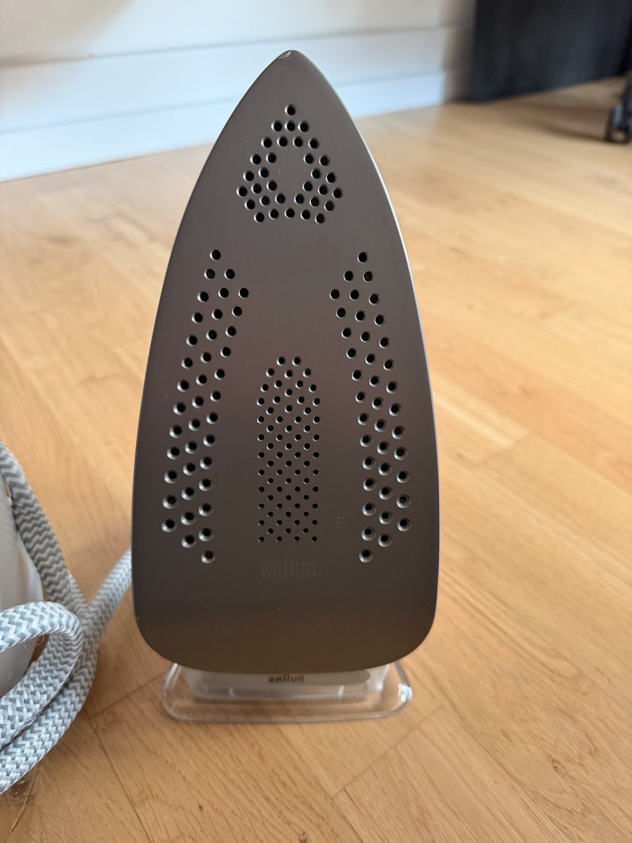 Braun Ferri da stiro: Iron Braun CareStyle 3 – Usato da Zürich venduto da mar_h7x7 1