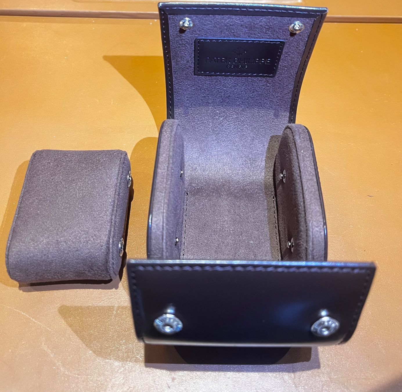 Patek Philippe Orologi: Etui de transport  Patek Philippe neuf complet – Nuovo (secondo la descrizione) da Genève venduto da aspaklariacollection 3