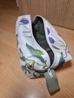 Hand made Nessesair