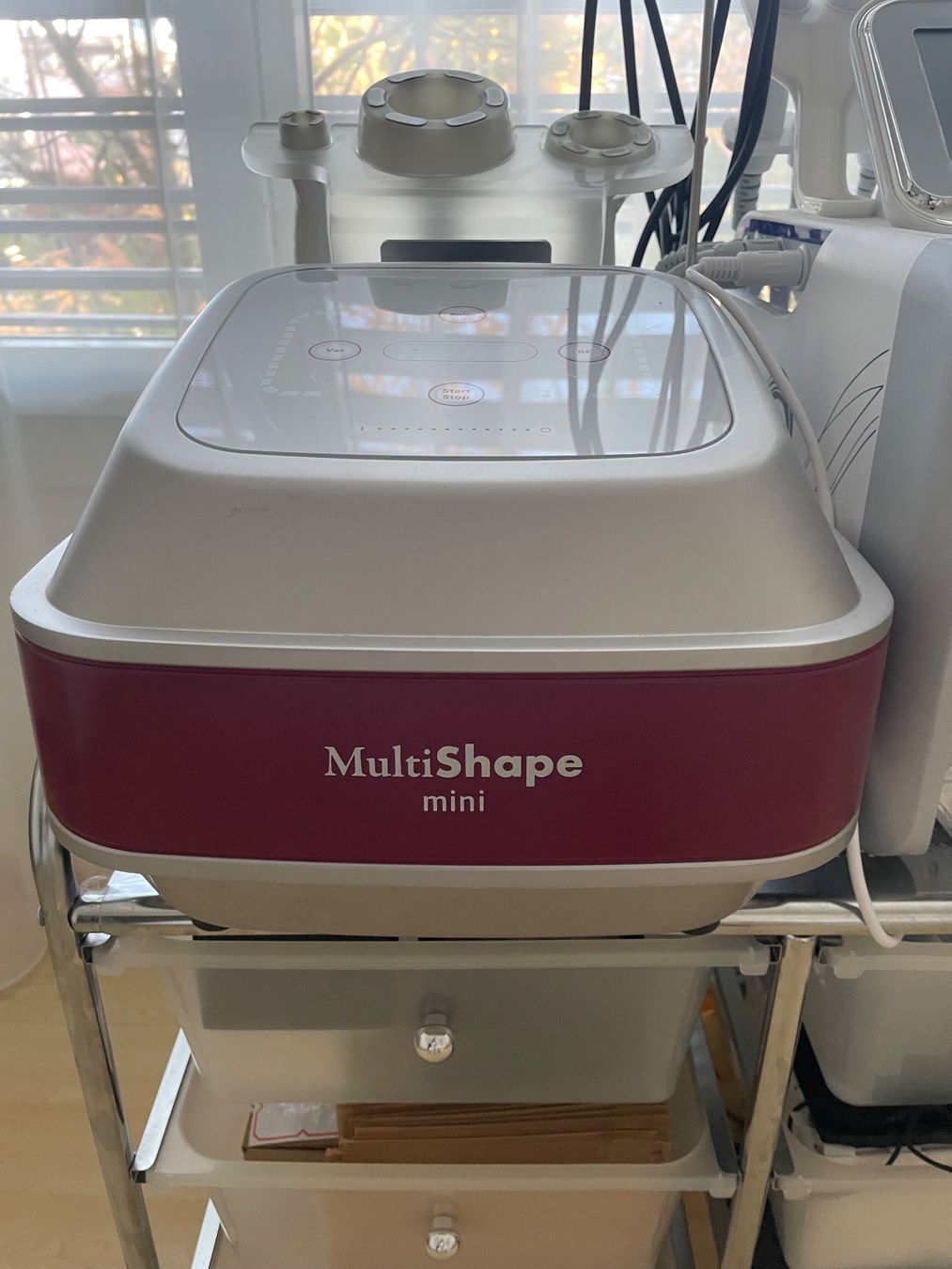 Appareils médicaux: Multishape Gerät – D'occasion à Rotkreuz par Blue1000 1