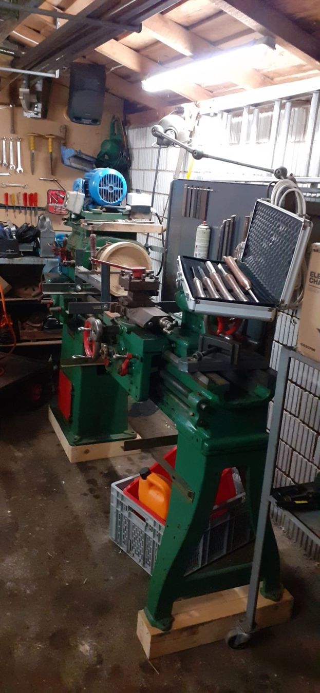 Alle Maschinen: Machine outils – Gebraucht aus Courtedoux von Joquiq 1