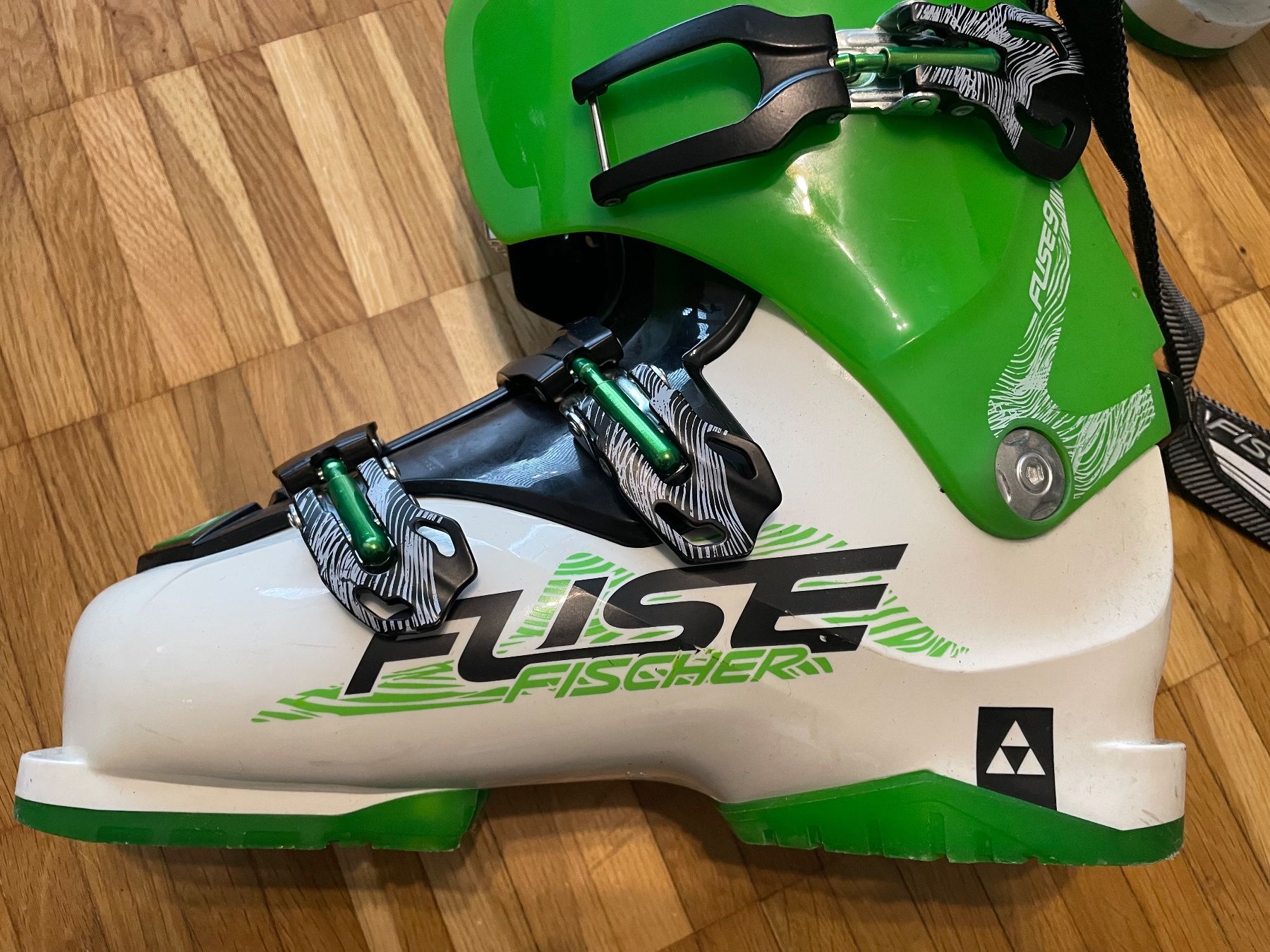 Fischer Herrenschuhe: Fischer skiing boots 42/43 – Gebraucht aus Hünenberg See von jan_gj9z 3