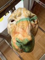 Venezianische Gipsmaske, bemalt mit Dantes Barke