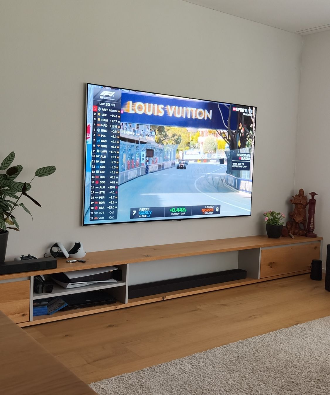 LG Televisori: LG Oled 83Zoll G4 – Usato da Zell LU venduto da landolt4 1