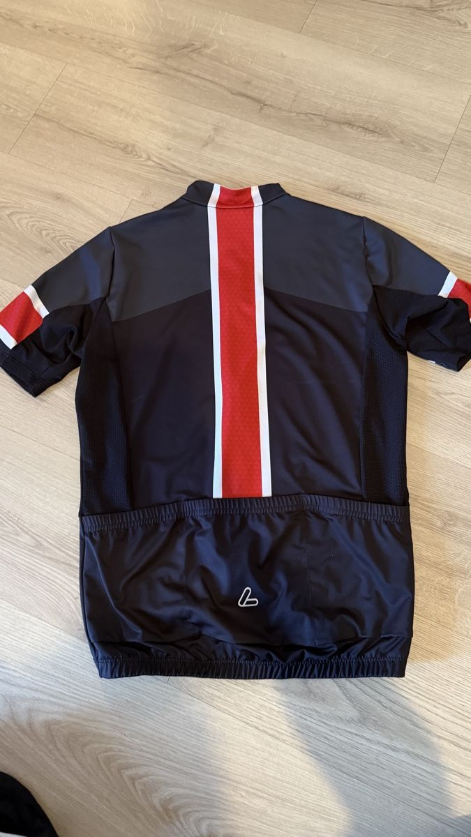 Löffler Canottiere & Pantaloni: Velo Trikot mit Hose – Usato da Stäfa venduto da man_vq6f 2
