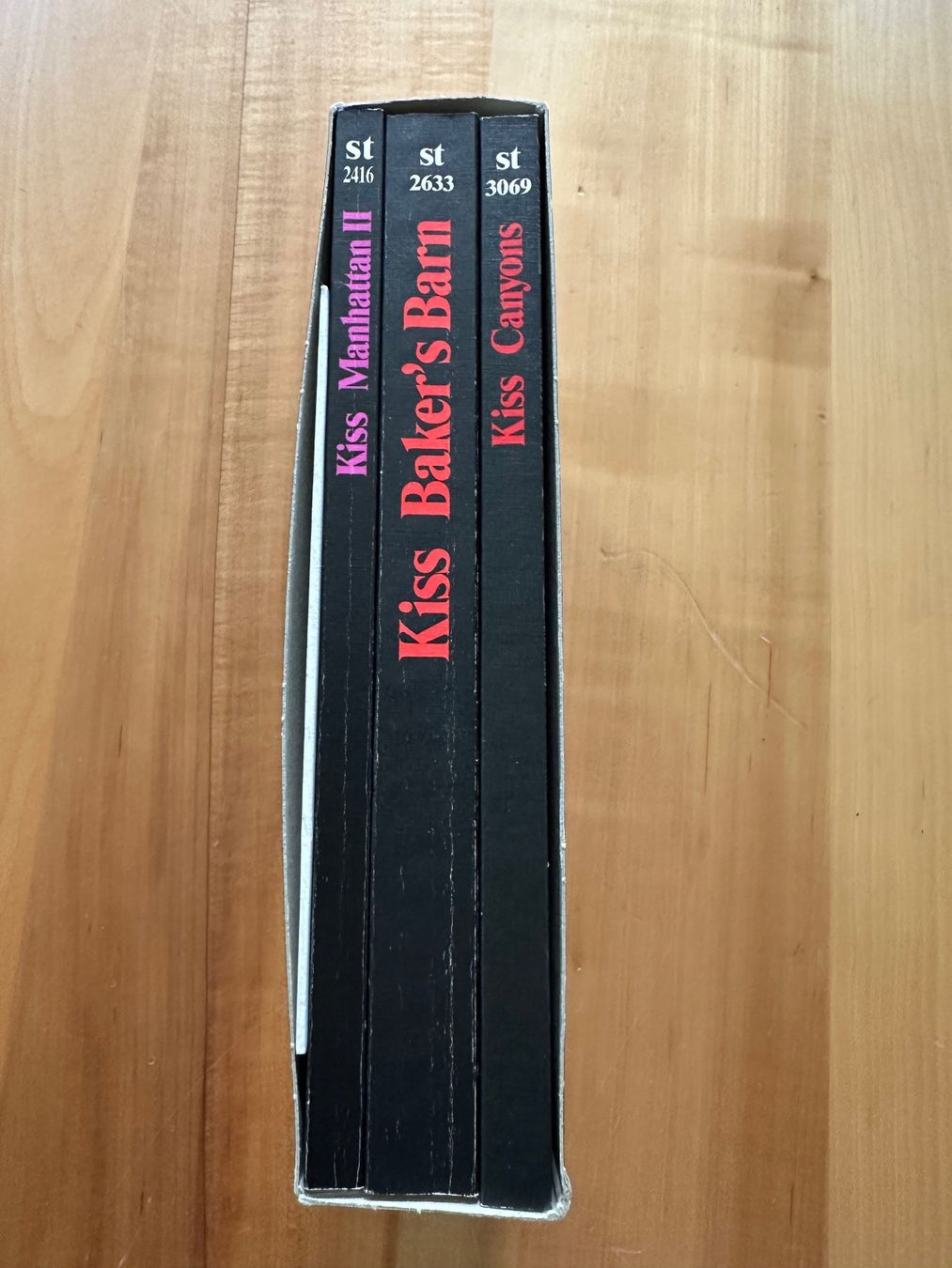 Livres: Ady Henry Kiss – Neuf avec emballage d'origine à Bern par mordswein 6