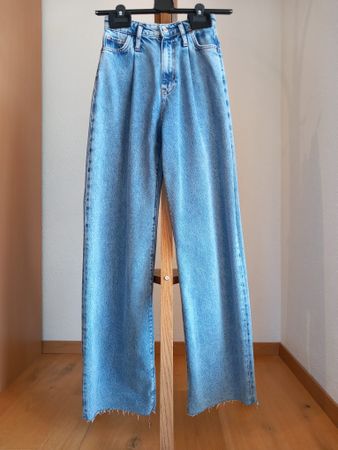 Neuwertige Jeans von Zara Premium Gr. 34 Wide Leg