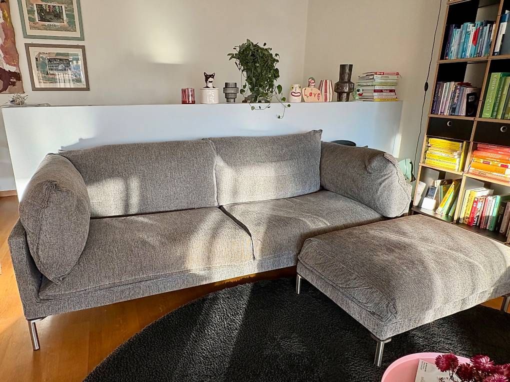 Divani: Designer Sofa & Pouf – Usato da Zürich venduto da vasadi 3