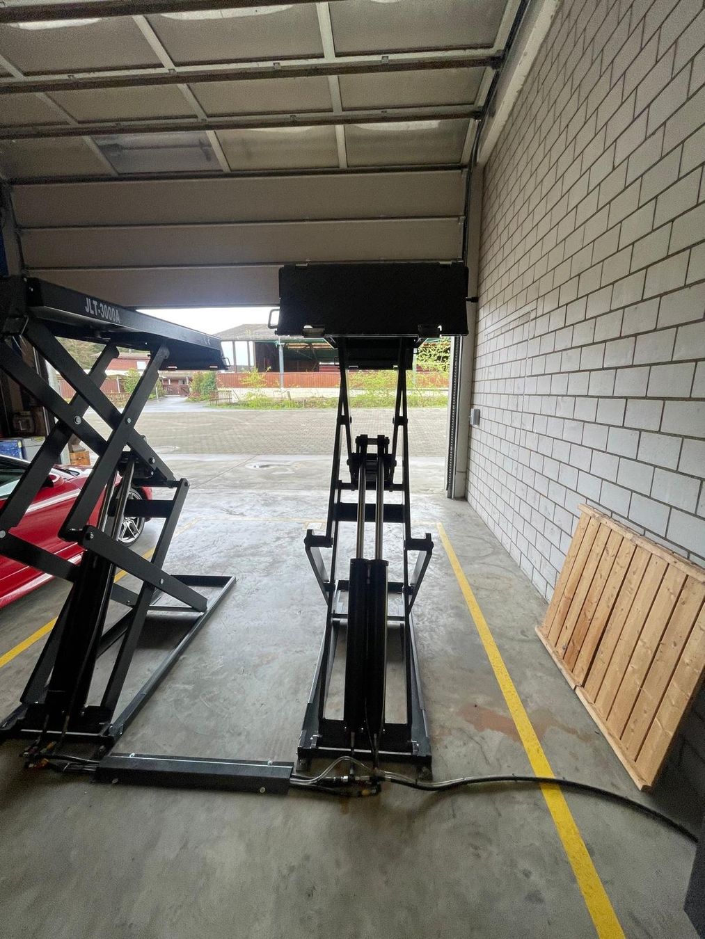 Piattaforme elevatrici & Crick: Autolift Scherenlift, Doppelscherenlift, Scherenbühne – Nuovo e nell'imballaggio originale da Oberrüti venduto da RST-AG.CH 6