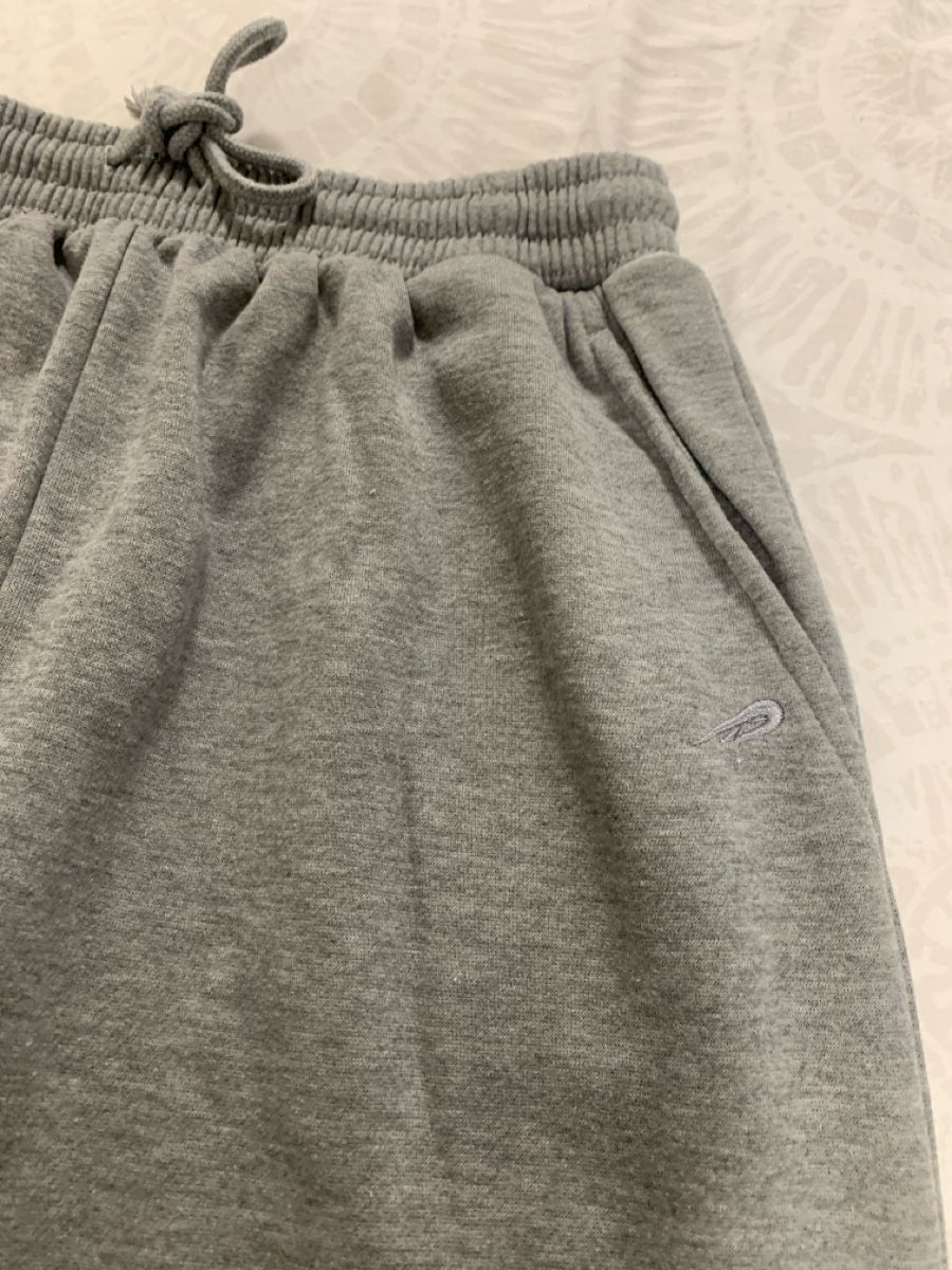 Pantaloni: Grey jogging pants M-L, never used – Nuovo (secondo la descrizione) da Immensee venduto da vgitter 3