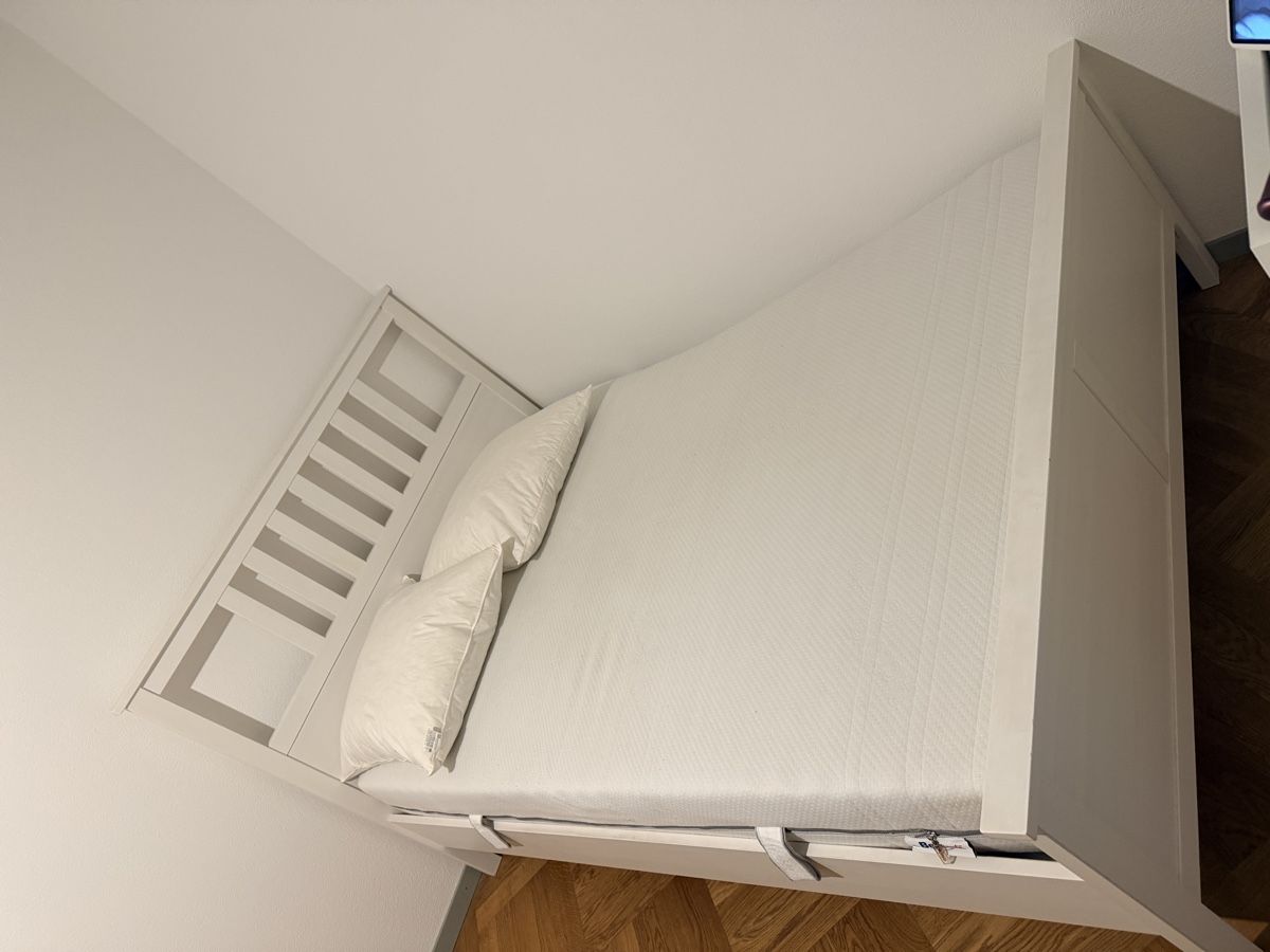 Betten: Ikea Hemnes Bett 140x200 – Gebraucht aus Sennhof von ben_9dhn 1