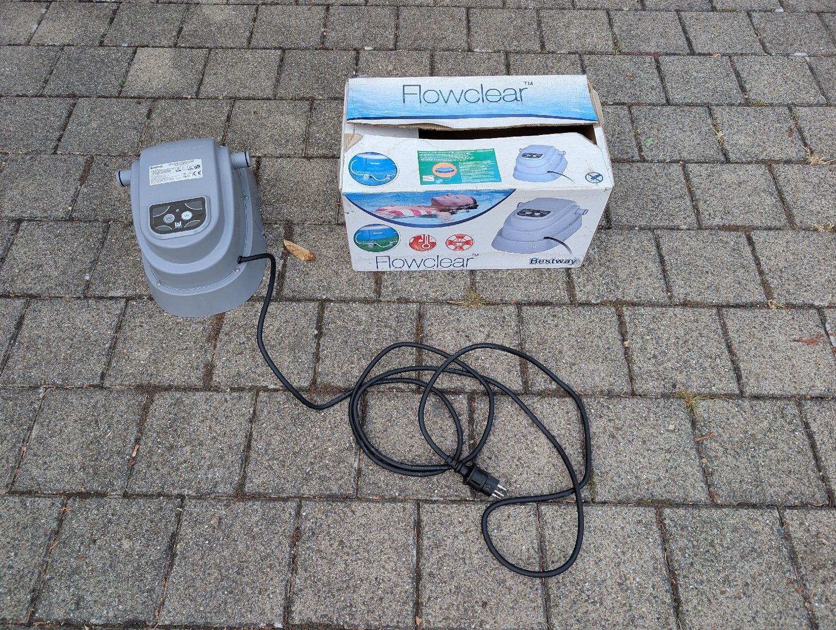 Bestway Piscines: Flowclear Bestway - Pool heater – D'occasion à Niederweningen par Davebond888 1