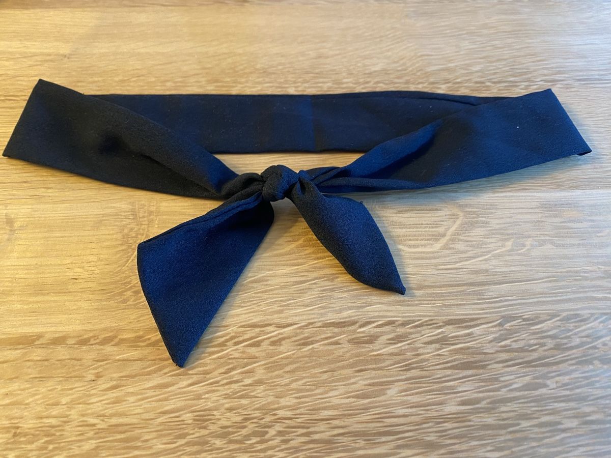 Accessori per capelli: Haarband schwarz 4cm Breit – Usato da Kriens venduto da aloha19