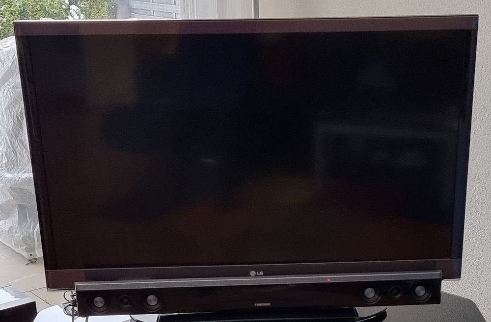 TV mit 3D LG 47LW570S 3D inkl. Soundbar, 3D Filme und Brille | Kaufen ...