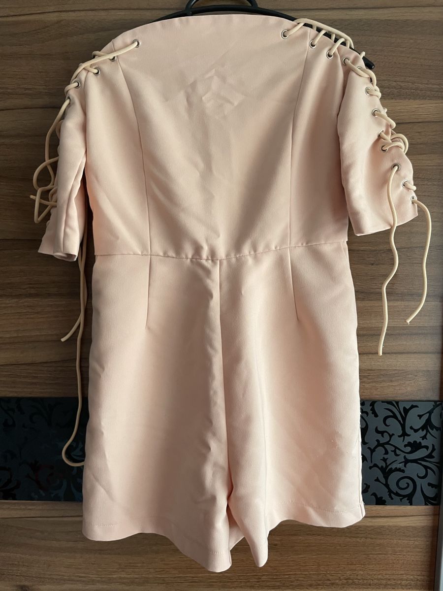 Jumpsuits: Lavish Alice Lace-Up Playsuit – Gebraucht aus Zug von Fashionaddicted.-