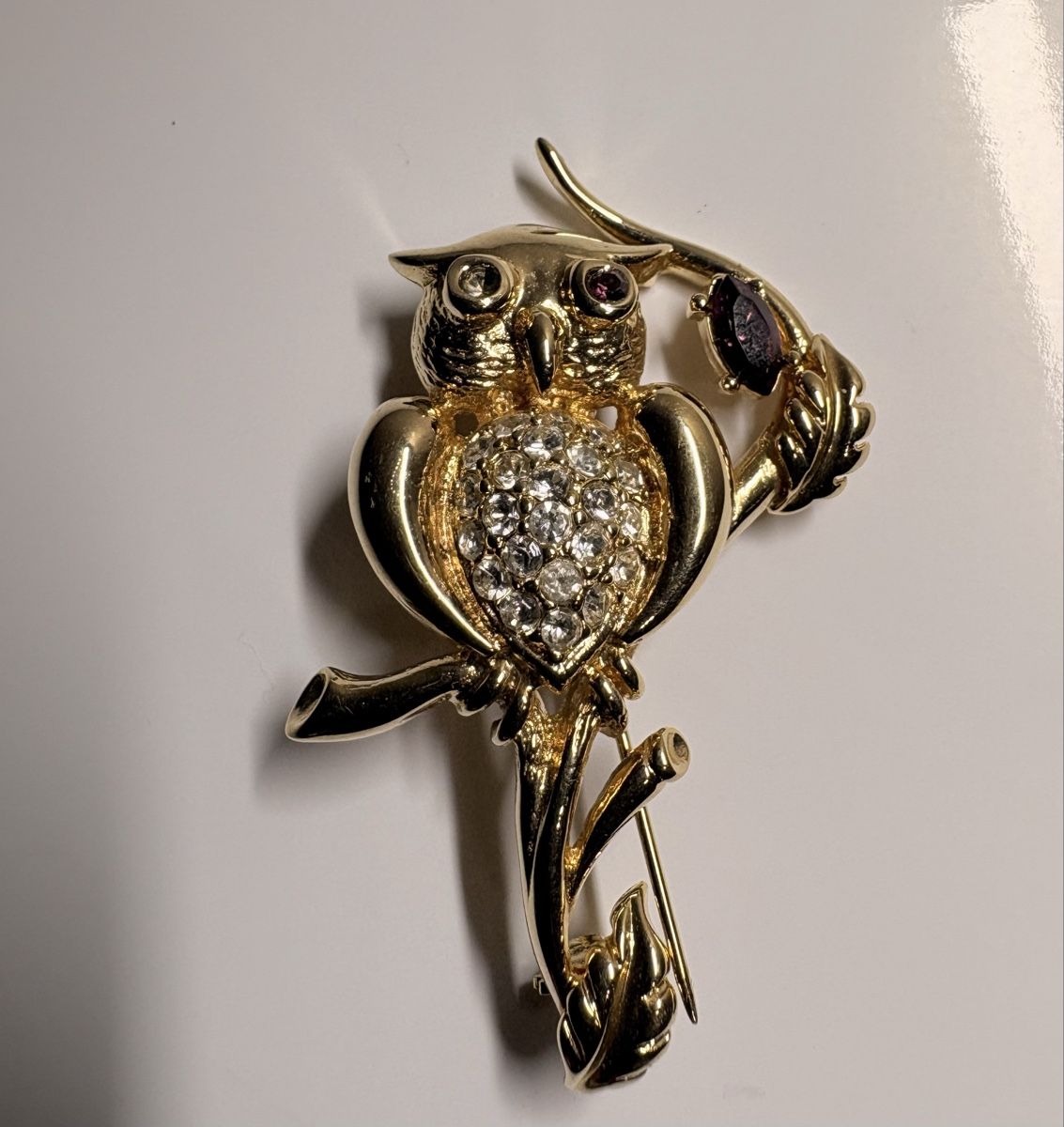 Broches & Aiguilles: Broschen Eule Goldfarben mit Zirkonia und Stein – D'occasion à Zwingen par imh_bl67 1