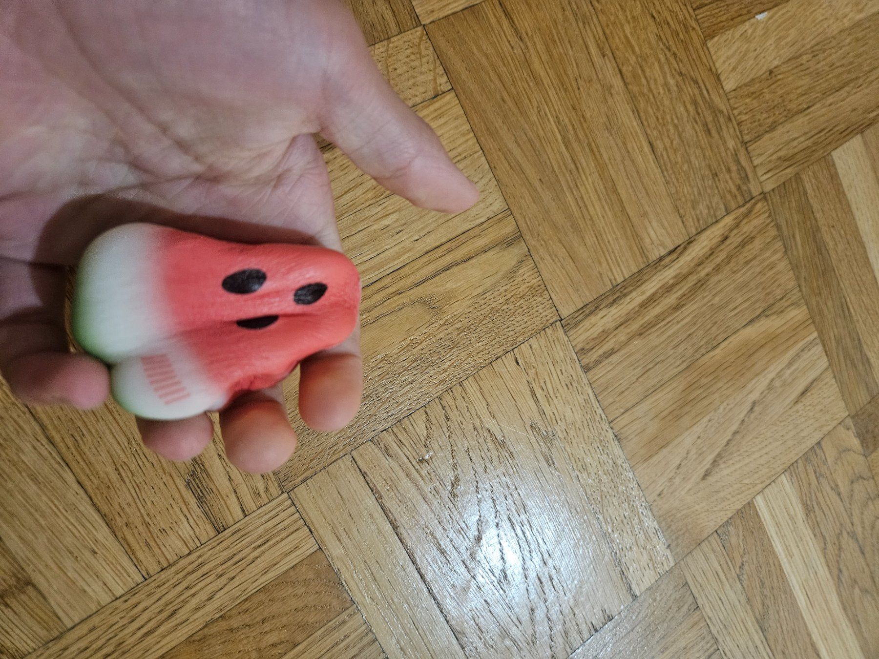 Jouets: Squishy pastèque anti-stress. – Neuf avec emballage d'origine à Genève par rom_f6n7 2