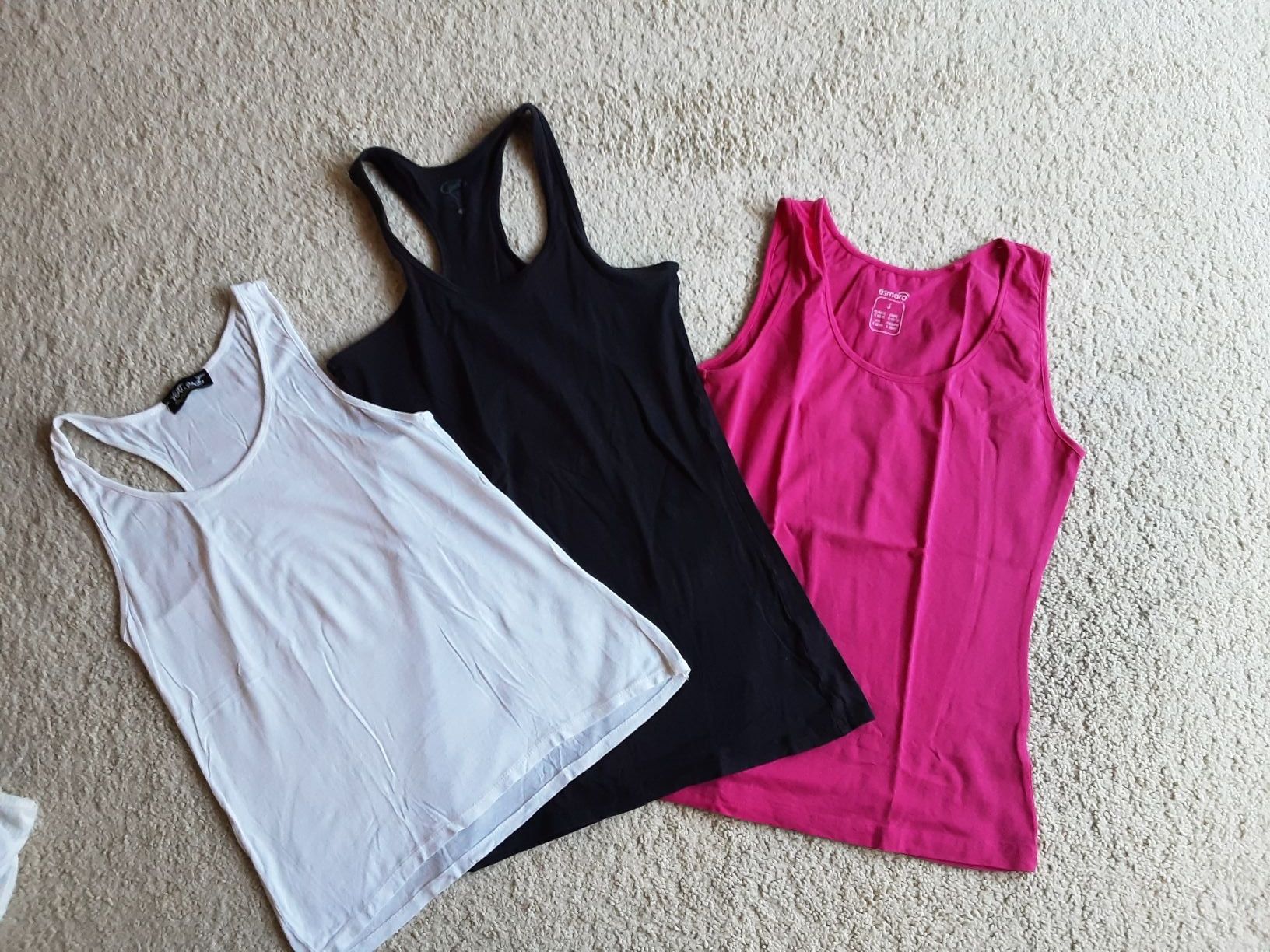 Lotti di vestiti: 12 Damen Sommer Tops und Shirts Gr. S – Usato da Altdorf UR venduto da Brandli 2