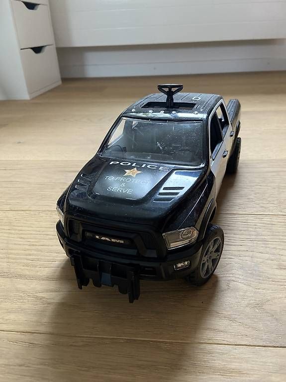 Spielzeuge: Bruder Polizeiauto – Gebraucht aus Solothurn von BaSiMa2017 1