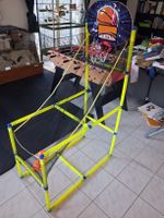 Basketball Spielanlage mit Netz und zwei Bällen gebraucht