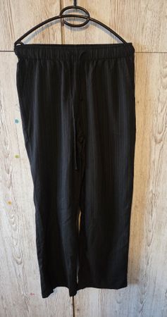 Schöne Sommerhose von Chicoree in der Grösse S