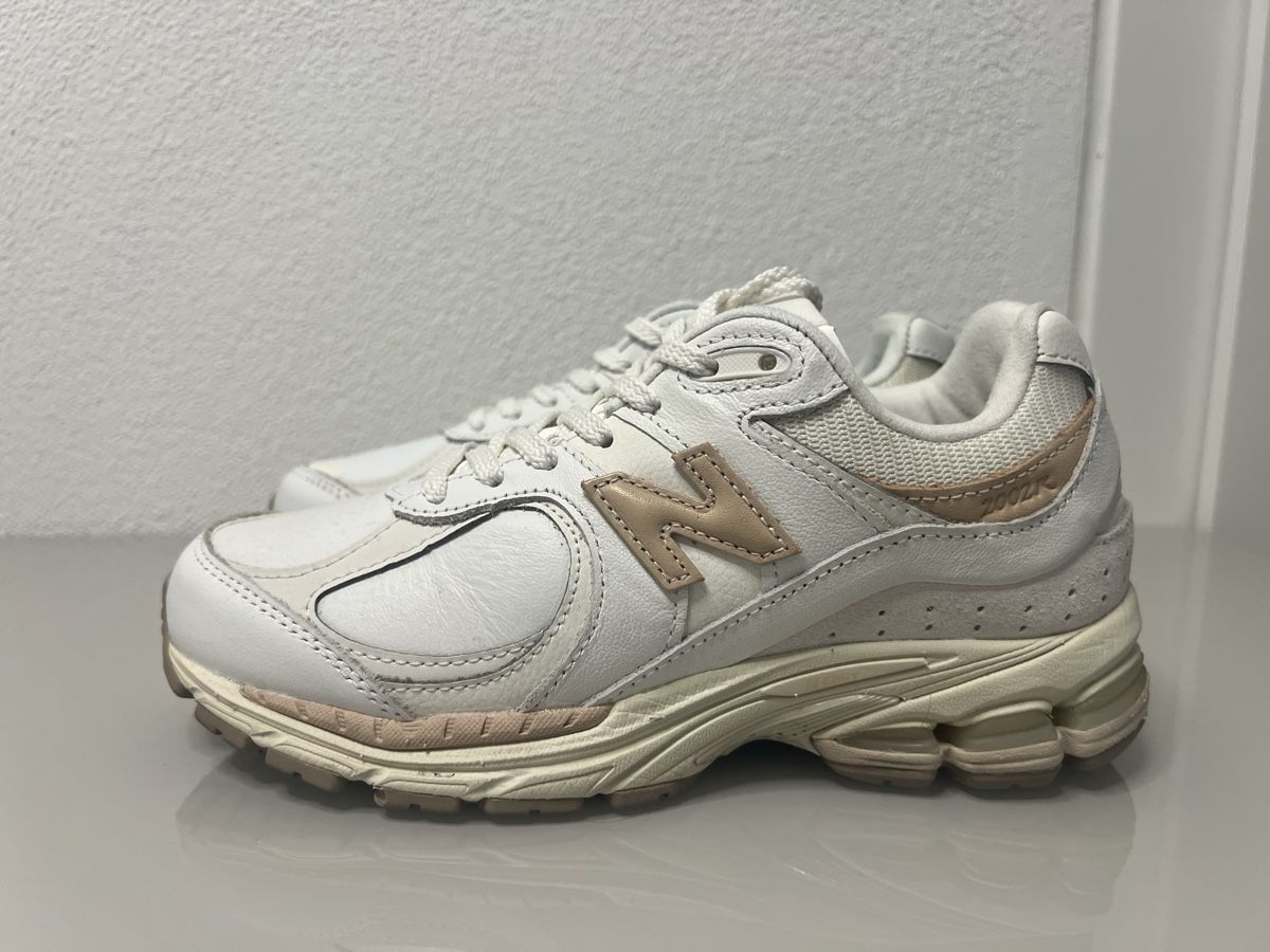 New Balance Damenschuhe: New Balance M2002 – Gebraucht aus Rheinfelden von cal_5sk2