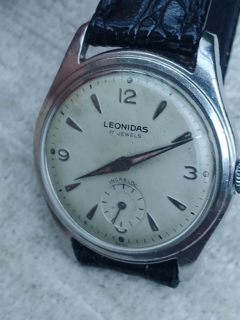 Swiss Uhren: Leonidas handaufzug 32mm läuft super – Gebraucht aus Agno von sam2608